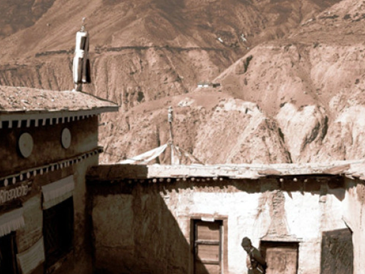 Nar Phu valley with Tilicho Lake Trek - 25 Days