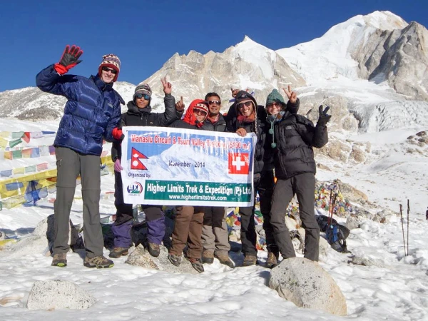 Manaslu Tsum Valley Trek Larkya La Pass
