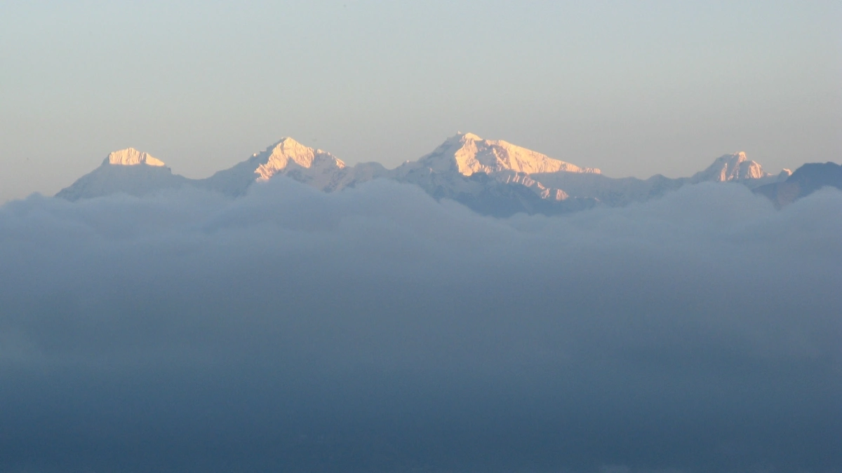 mountains-view-from-nagarkot