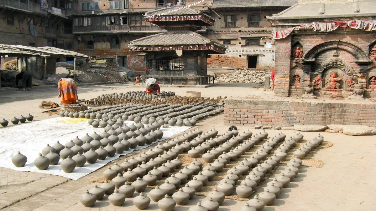 pottery-square