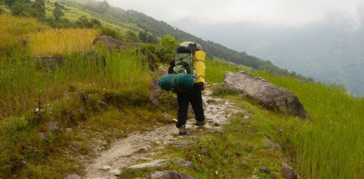 Makalu Area Trekking & Walking